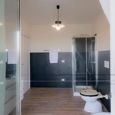 Гостевой дом Airport Bari-palese Luxury 1 3*