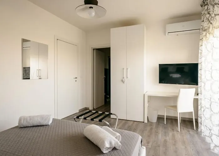 Airport Bari-palese Luxury 1